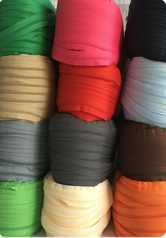 Rouleau de Fermetures à Glissière en Nylon de Type Chaîne 5 (200 mètres) – Image 3